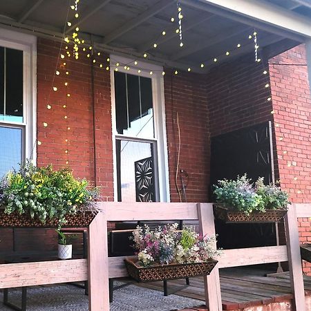 Spacious Luxury Apt In Historic Downtown - Oh Amish Country Millersburg Buitenkant foto
