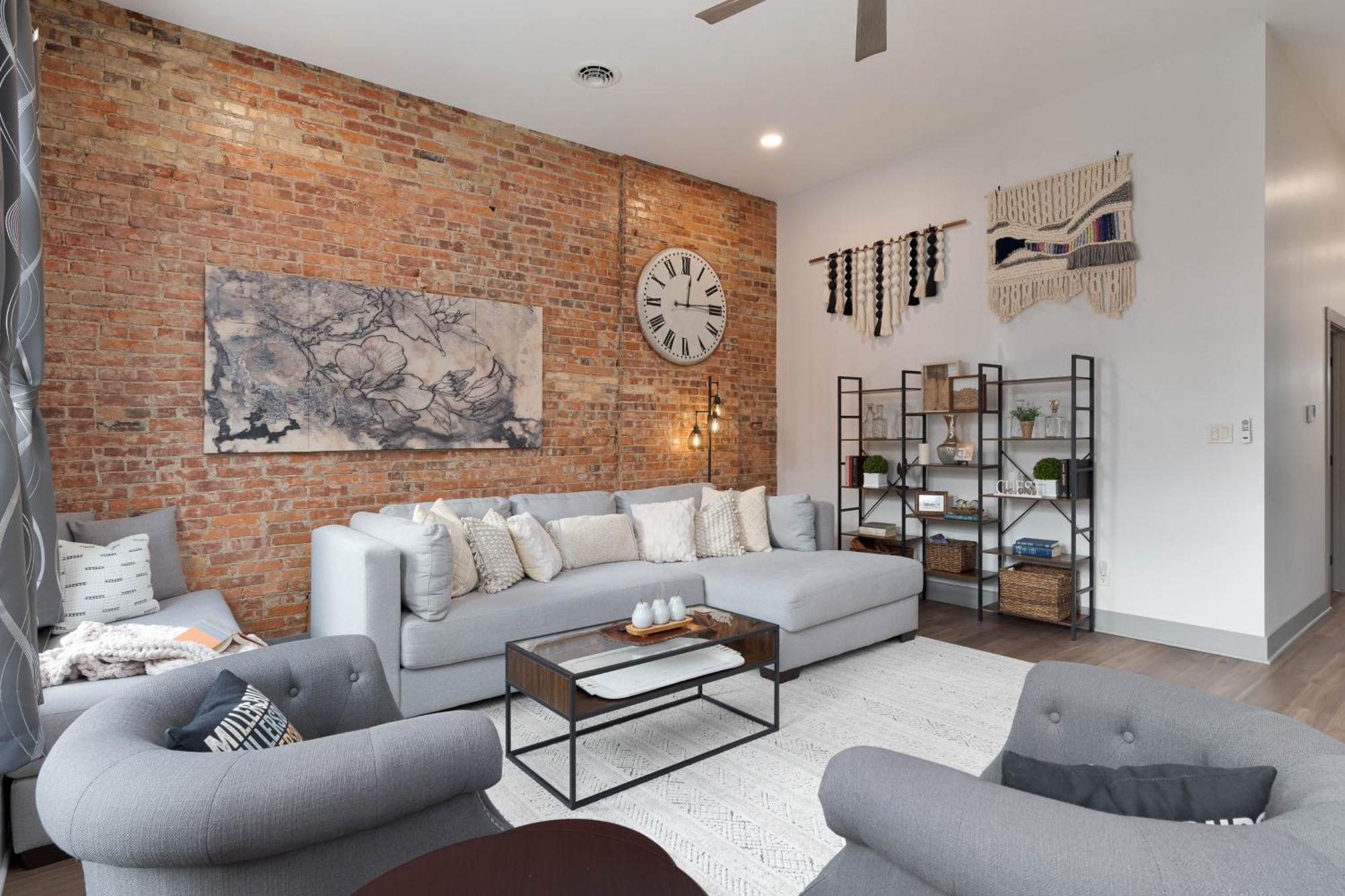 Spacious Luxury Apt In Historic Downtown - Oh Amish Country Millersburg Buitenkant foto